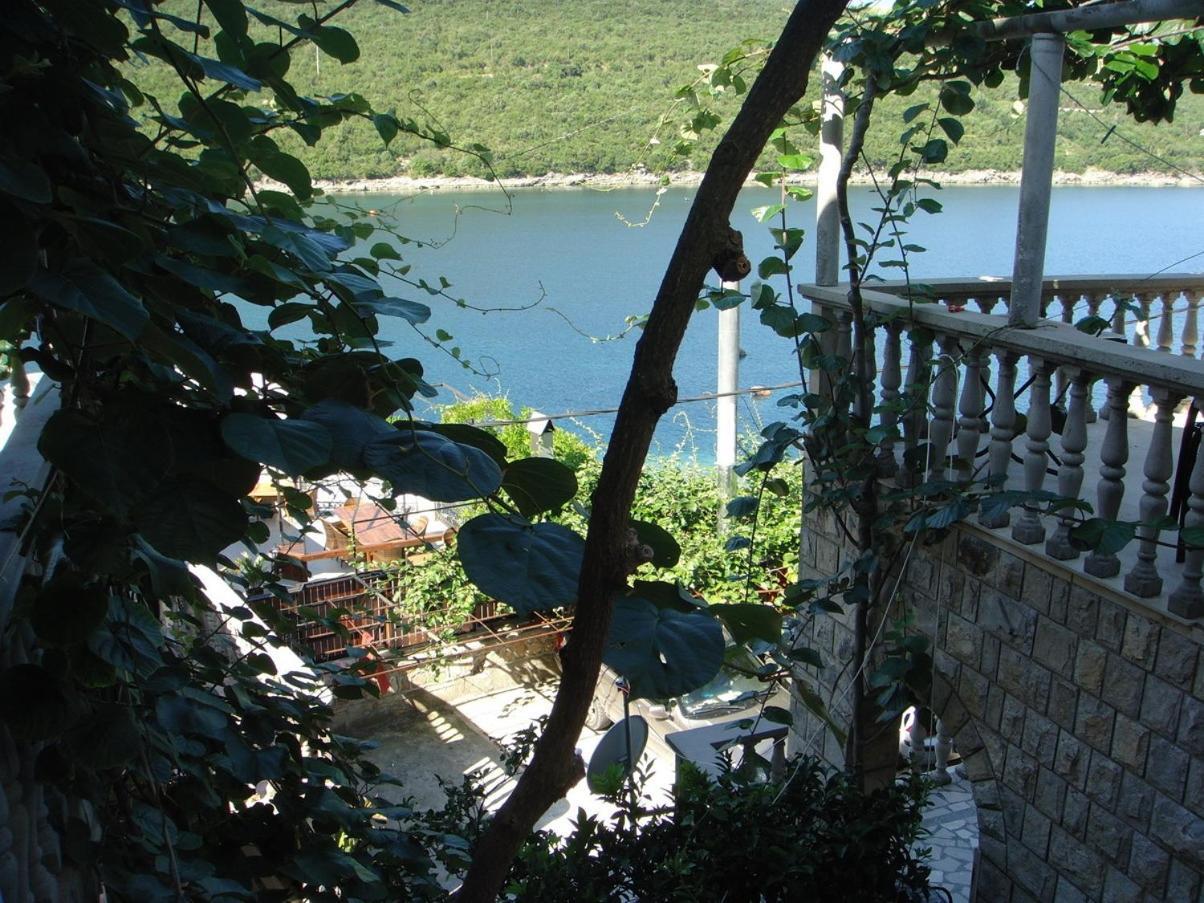 Apartments Grispolis Tivat Exterior foto