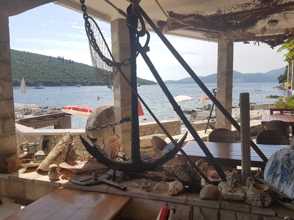 Apartments Grispolis Tivat Exterior foto