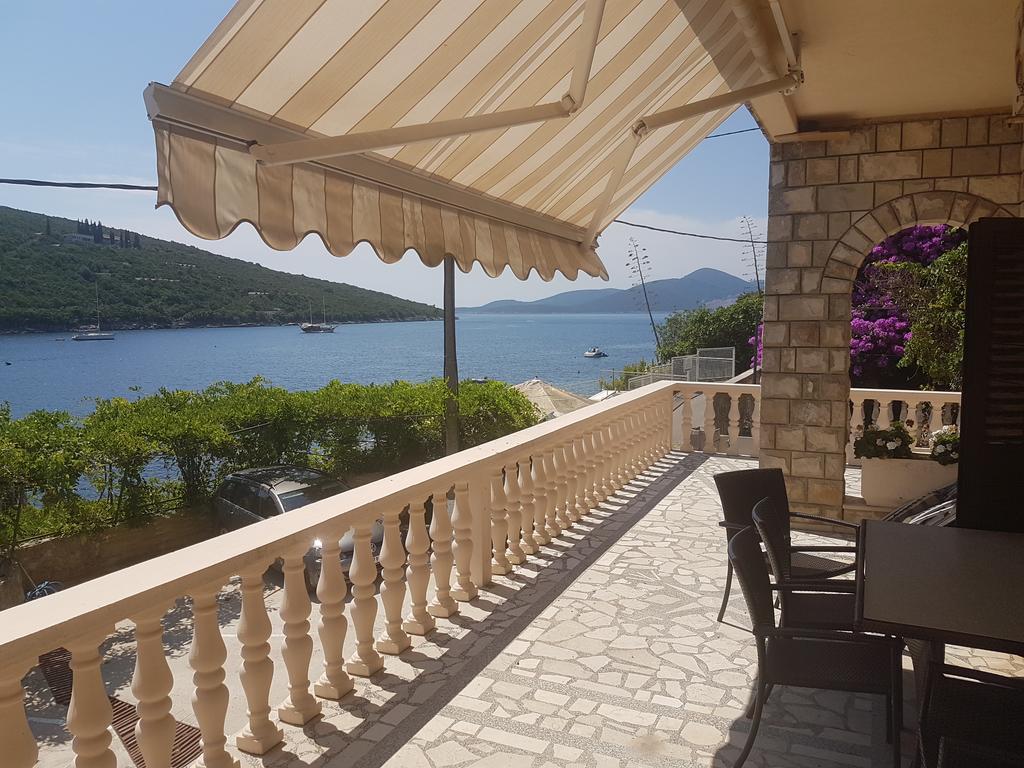 Apartments Grispolis Tivat Exterior foto